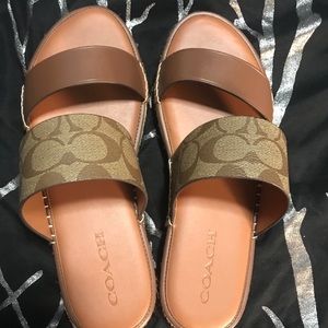 Gently used sz9 Coach sandals Franca sig espadrill